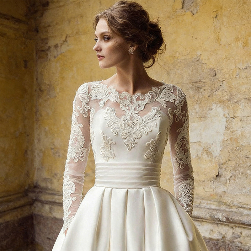 Minimalistisches Satin Brautkleid Herz-Ausschnitt Sexy Beinschlitz Modern A-Linie Standesamt Weiß 2-26W