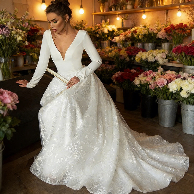 Edles Prinzessin Brautkleid Langarm Satin Spitze V-Ausschnitt A-Linie Hochzeitskleid Standesamt Weiß 2-26W