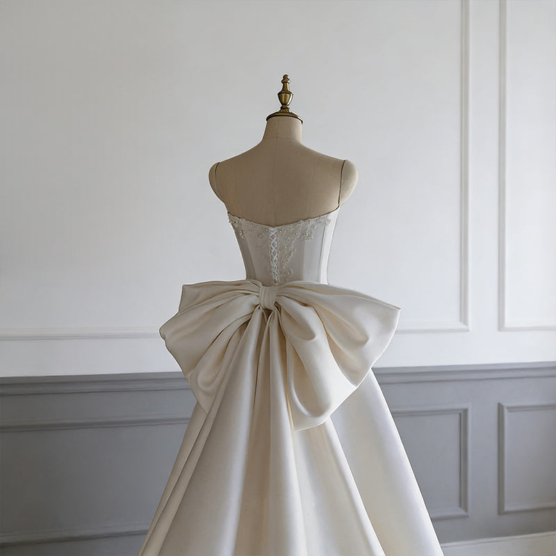 Retro Prinzessin Brautkleid Satin Schleife Bestickt Edel Schloss Hochzeit Hochzeitskleid Weiß 32-44