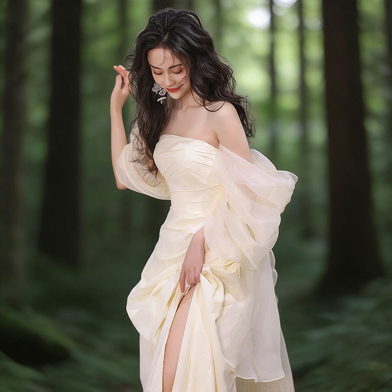 Minimalistisch Brautkleid Satin Trägerlos Statement-Ärmel Modern Edel Standesamt Weiß Creme 32-44