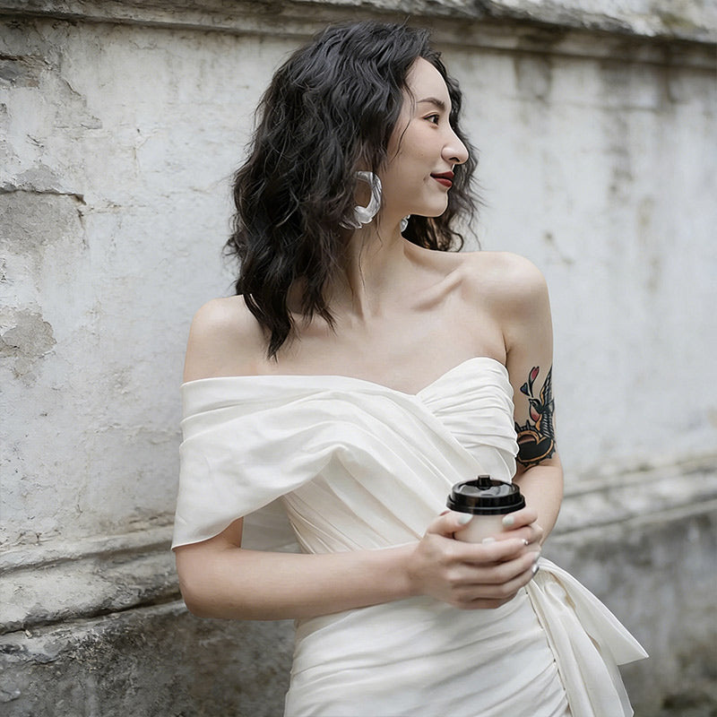 Modern Brautkleid Kurz Satin Asymmetrisch Schleppe Edel Standesamt Party Sexy Weiß Creme 32-44