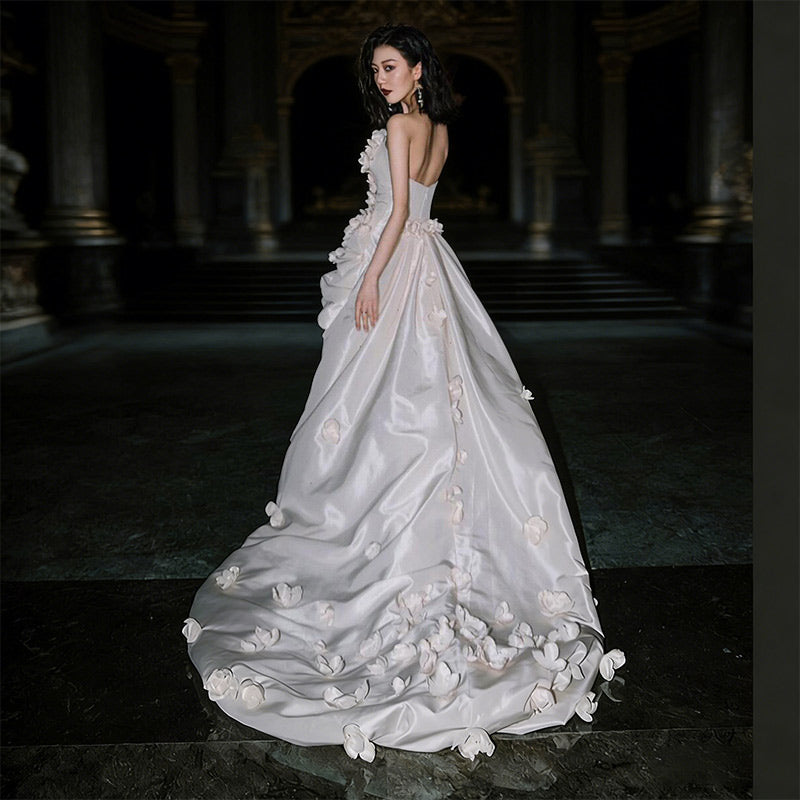 Modern Brautkleid 3D-Blüten Asymmetrisch Satin Edel Extravagant Standesamt Party Weiß 32-44