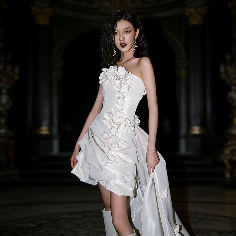 Modern Brautkleid 3D-Blüten Asymmetrisch Satin Edel Extravagant Standesamt Party Weiß 32-44