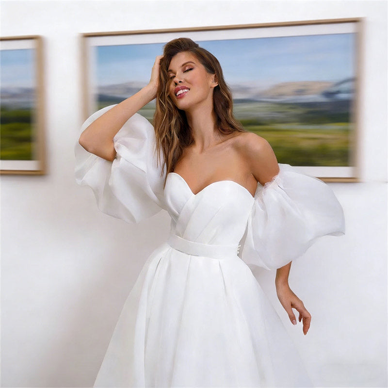 BHstyle Elegantes Ball-Gown A-Linie Spitze Cap-Sleeve V-Ausschnitt Edel Anlassmode Weiß Klassisch 2-24W