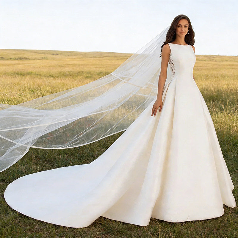 A-Linie Brautkleid Prinzessin mit abnehmbaren Puffärmeln – mit hohem Beinschlitz und floraler Spitze 2-26W