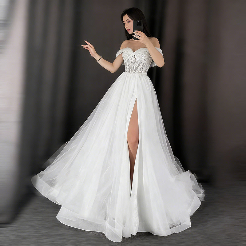 A-Linie Brautkleider Prinzessin mit One-Shoulder-Korsage und Skulpturalem Volant-Rock Edel Satin Elfenbein 2-26W