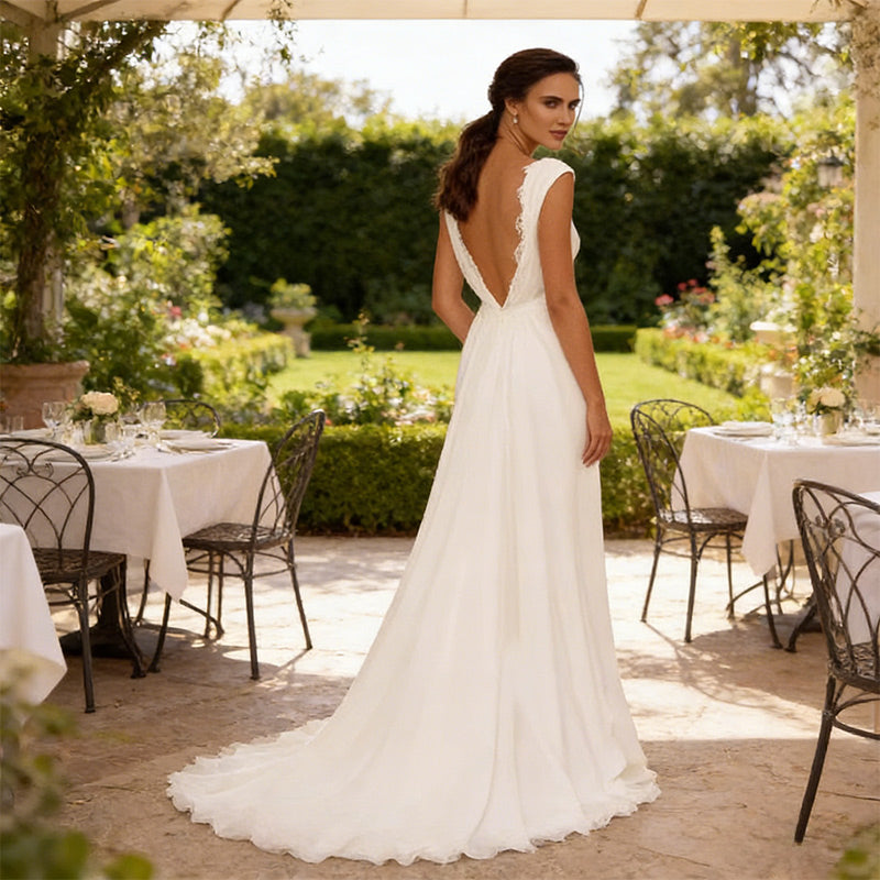 Brautkleid im Meerjungfrau-Stil mit abnehmbarer Schleppe – Minimalistisches A-Linie Hochzeitskleid mit U-Boot 2-26W