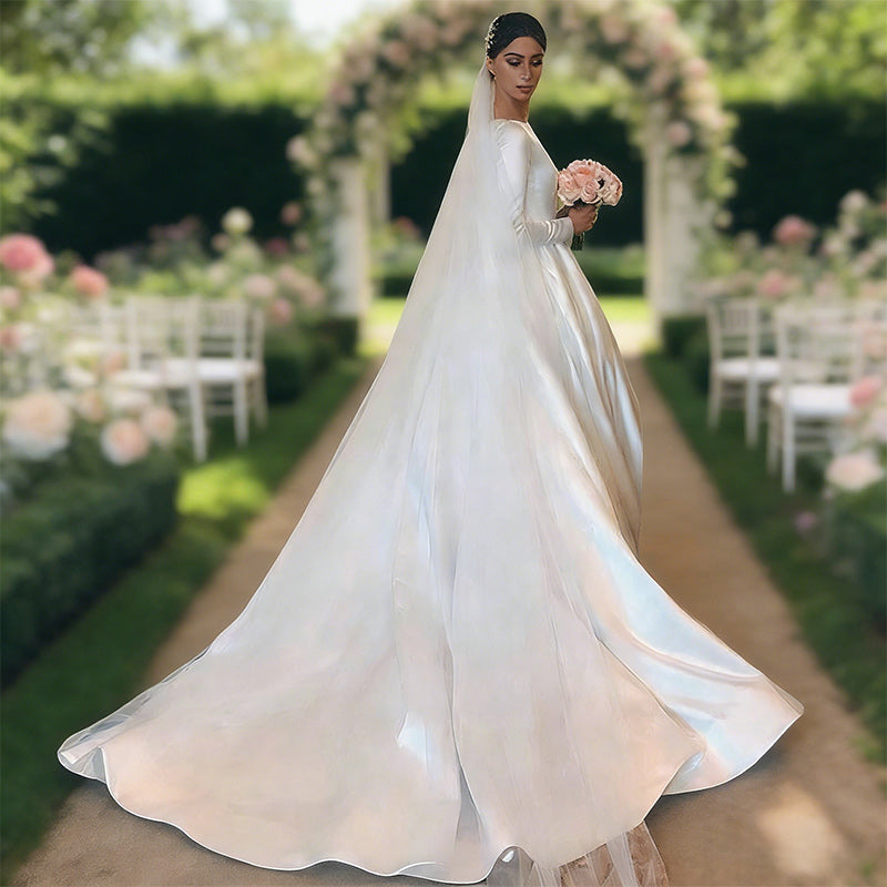 Satin-Brautkleider Prinzessin mit und U-Boot-Ausschnitt A-Linien Hochzeitskleid mit Opulenter Schleppe Elfenbein 2-26W