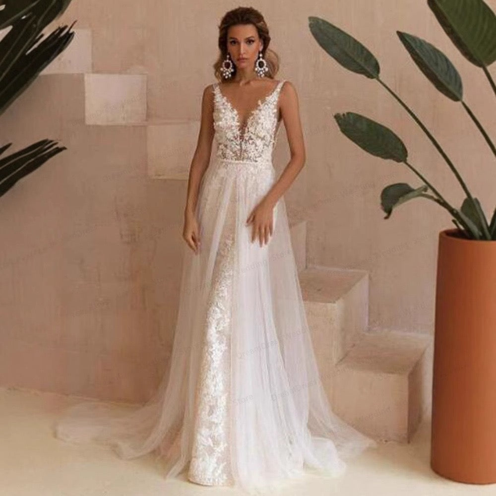 Sexy Meerjungfrau Brautkleid mit Spitze Rückenfrei Hochzeitskleid mit tiefem V Ausschnitt Flare Brautkleid für 2-26W