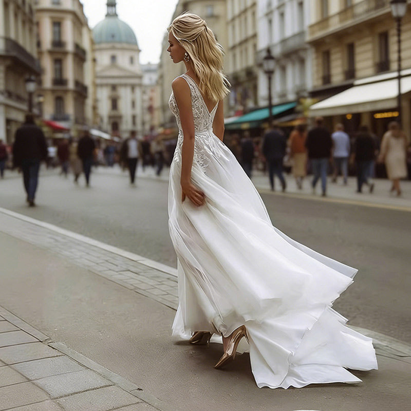 Boho Brautkleider Prinzessin mit V-Ausschnitt und floraler Spitze – Elegantes A-Linien Hochzeitskleid aus Glitzertüll 32-42