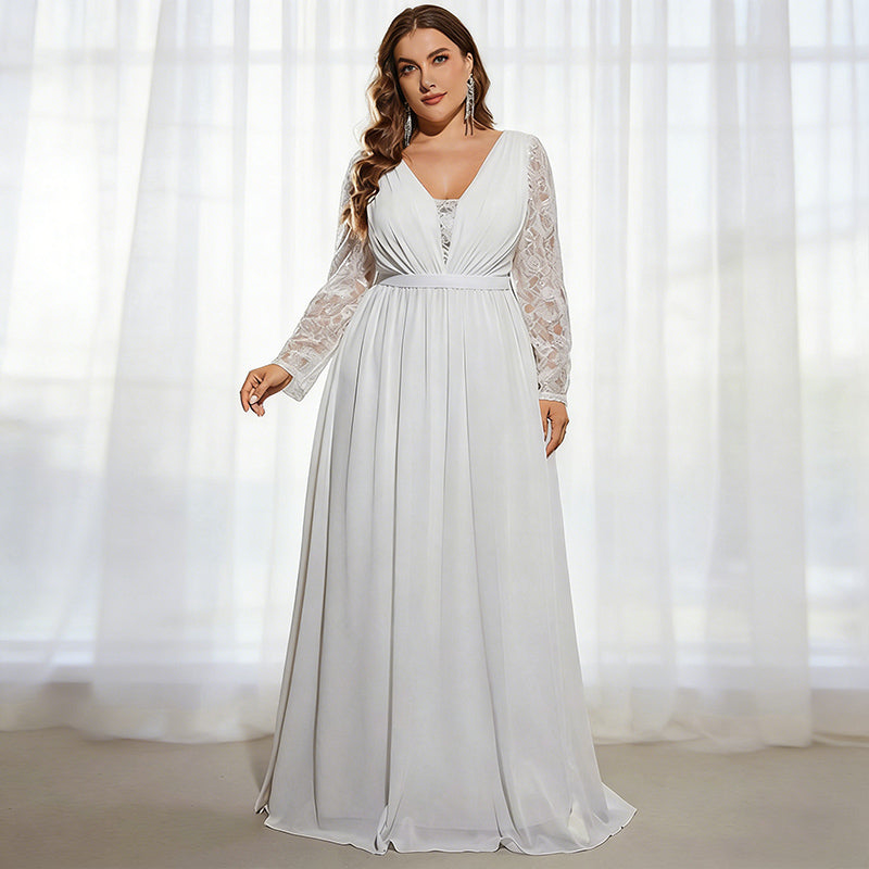 Brautkleid in Übergröße mit V-Ausschnitt und Spitzenärmeln – A-Linien Hochzeitskleid mit Raffungen L-4XL