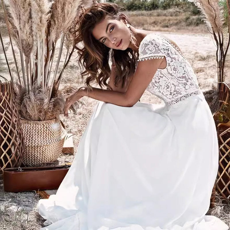 Elegantes Brautkleid im Hippie-Stil – Elfenbein V-Ausschnitt A-Linie Chiffon Kurzarm Vintage Hochzeit Kleid