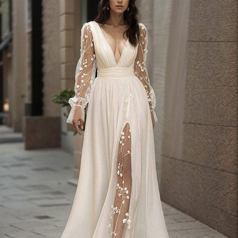 Weißes Boho Brautkleid Spitze V-Ausschnitt Rückenfrei Langarm A-Linie Mit Schleppe Elegantes Hochzeitskleid 2-16