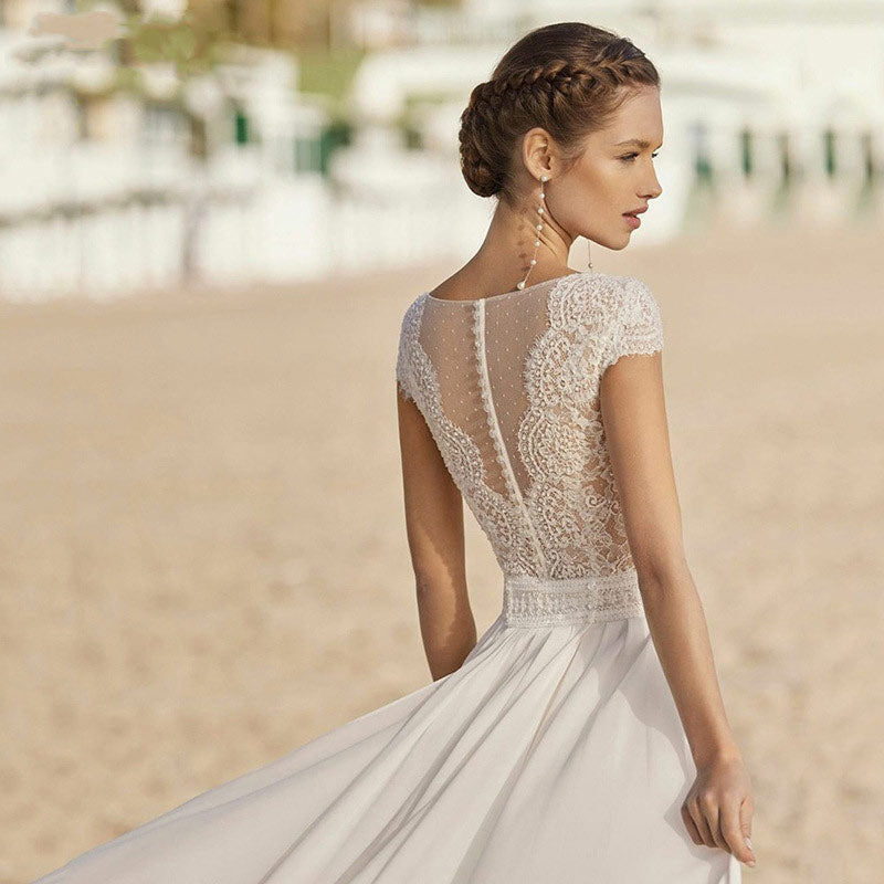 BHstyle Weißes Vintage Ball-Gown V-Ausschnitt Kurzarm Satin Mit Schleppe Spitze Elegantes Ballkleid 2-14